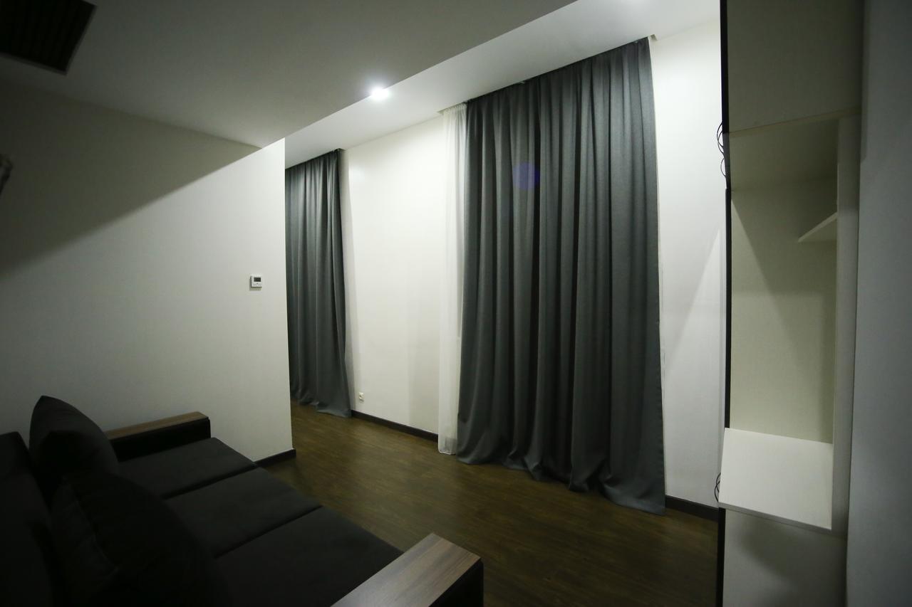 West Tower Hotel Kutaisi Ngoại thất bức ảnh